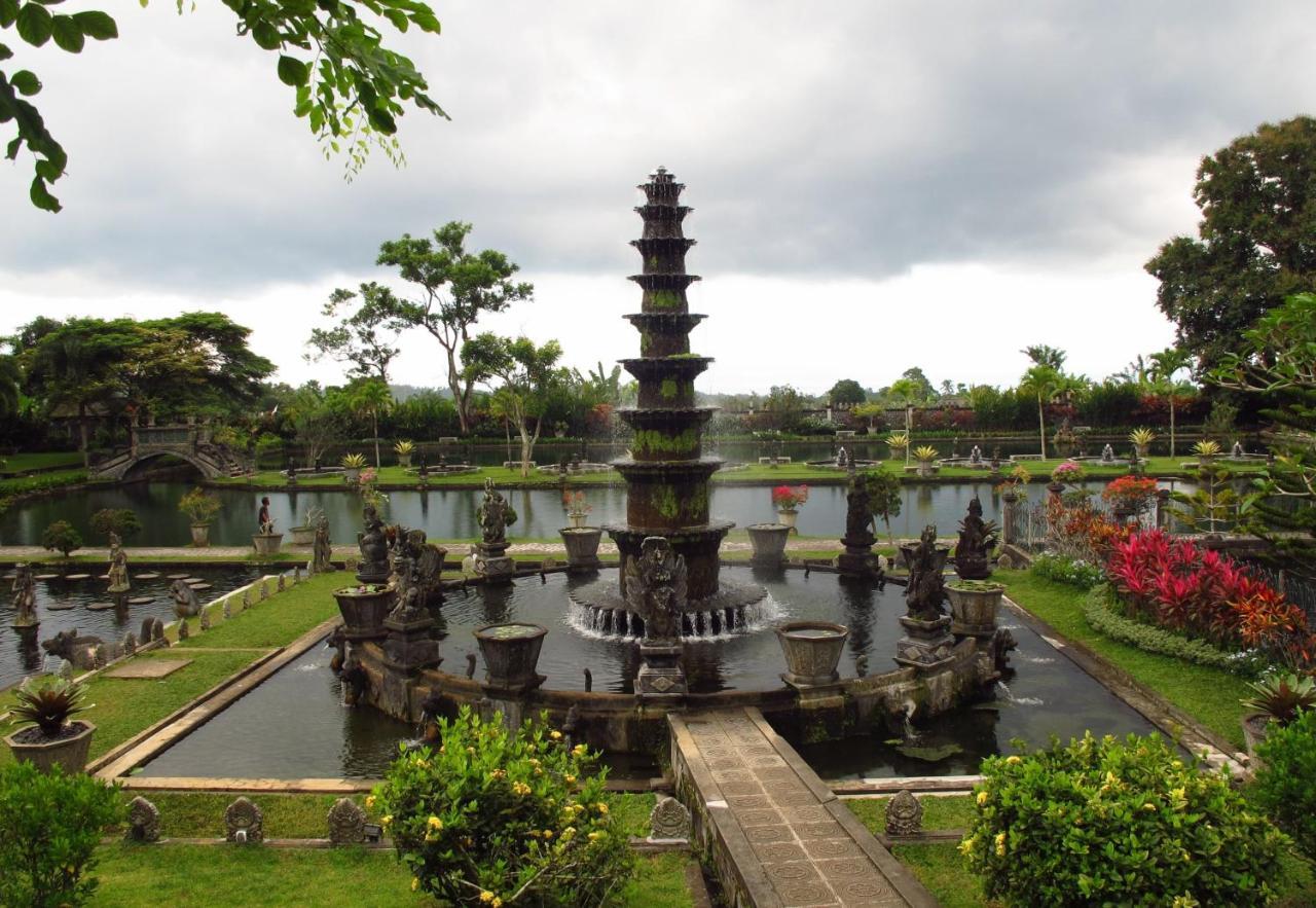 Dhangin Taman Karangasem Eksteriør billede